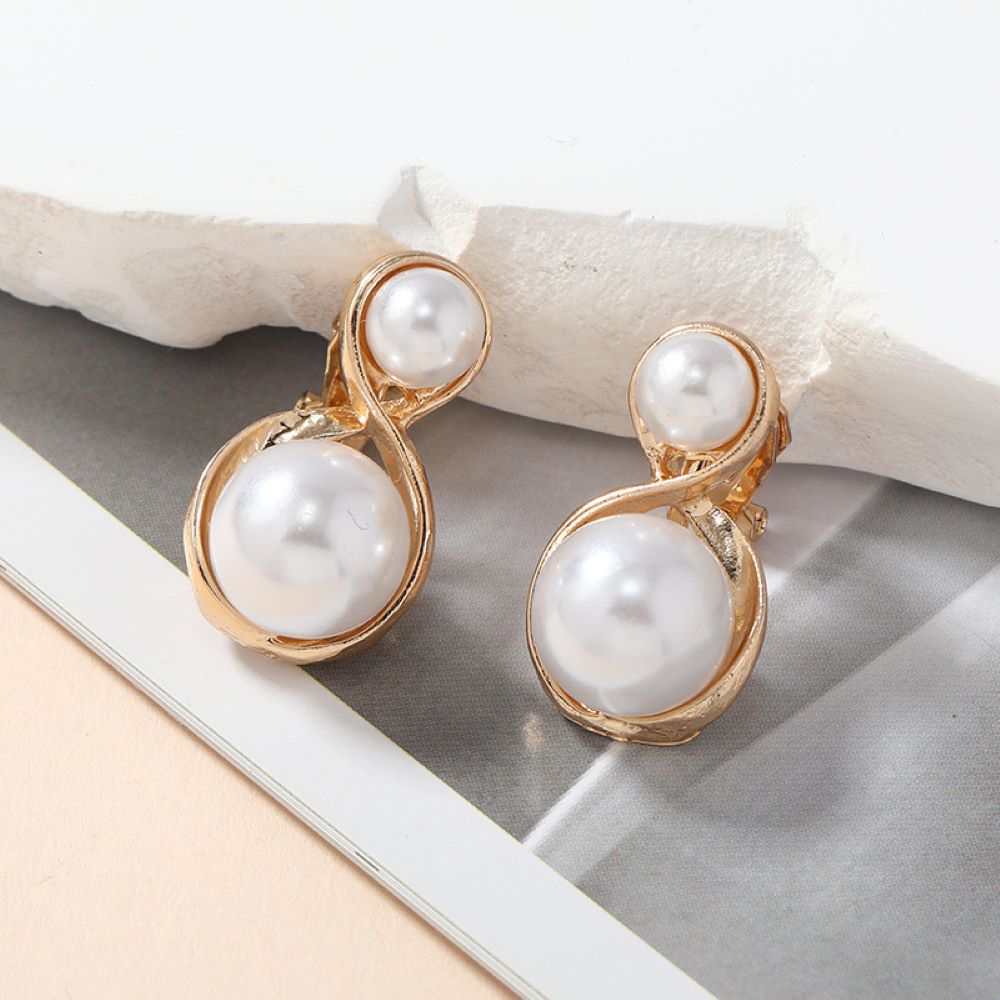 Double Simulated Pearls Clip On Stud Earrings