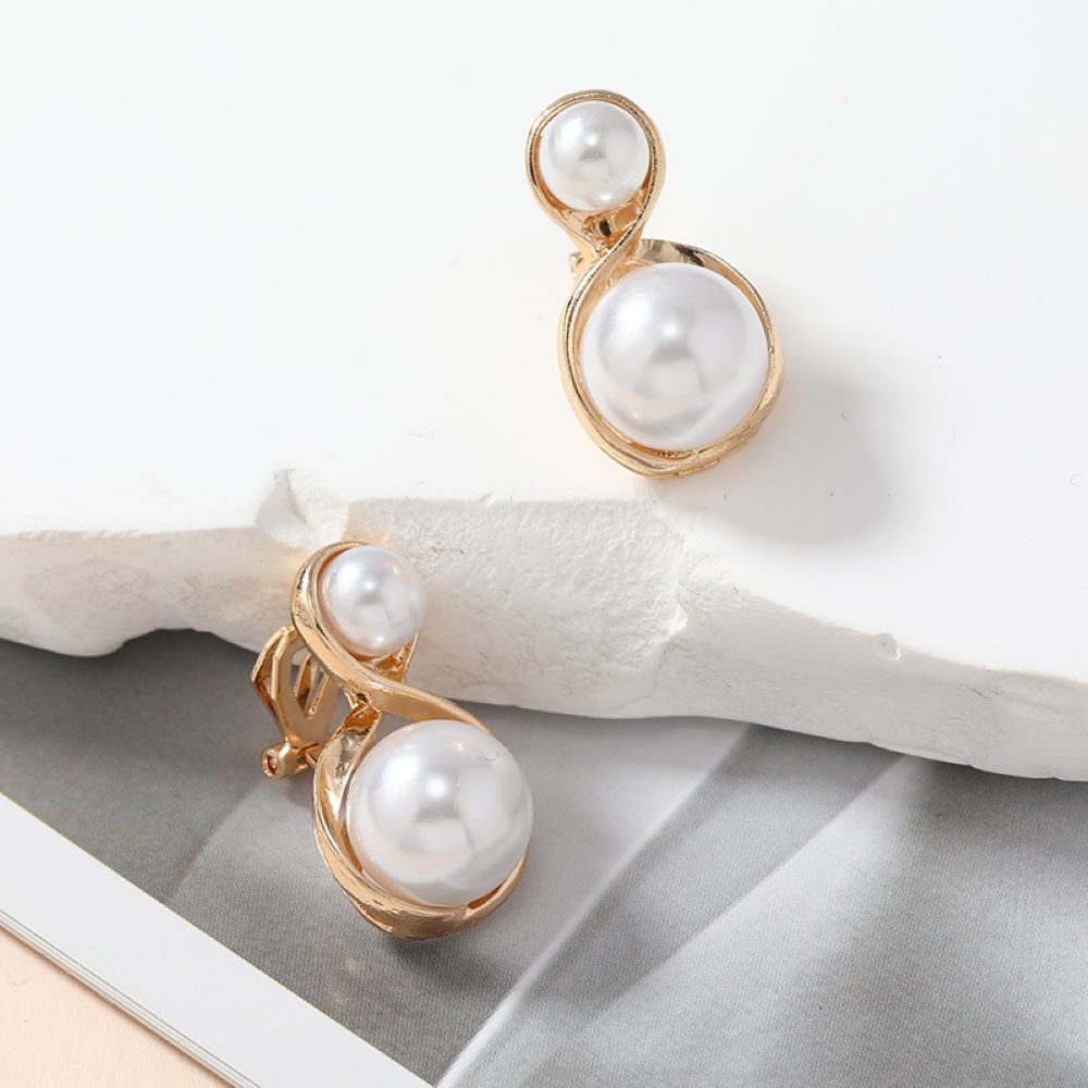 Double Simulated Pearls Clip On Stud Earrings