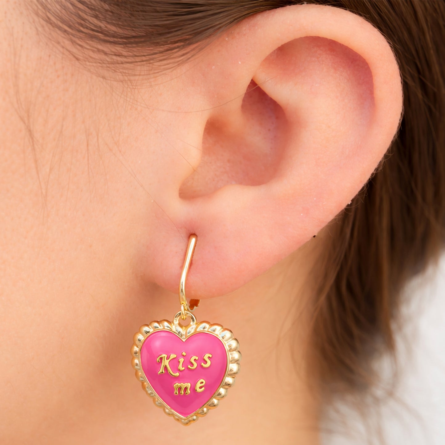 Pink Kiss Me Heart Gold Clip On Dangling Earrings
