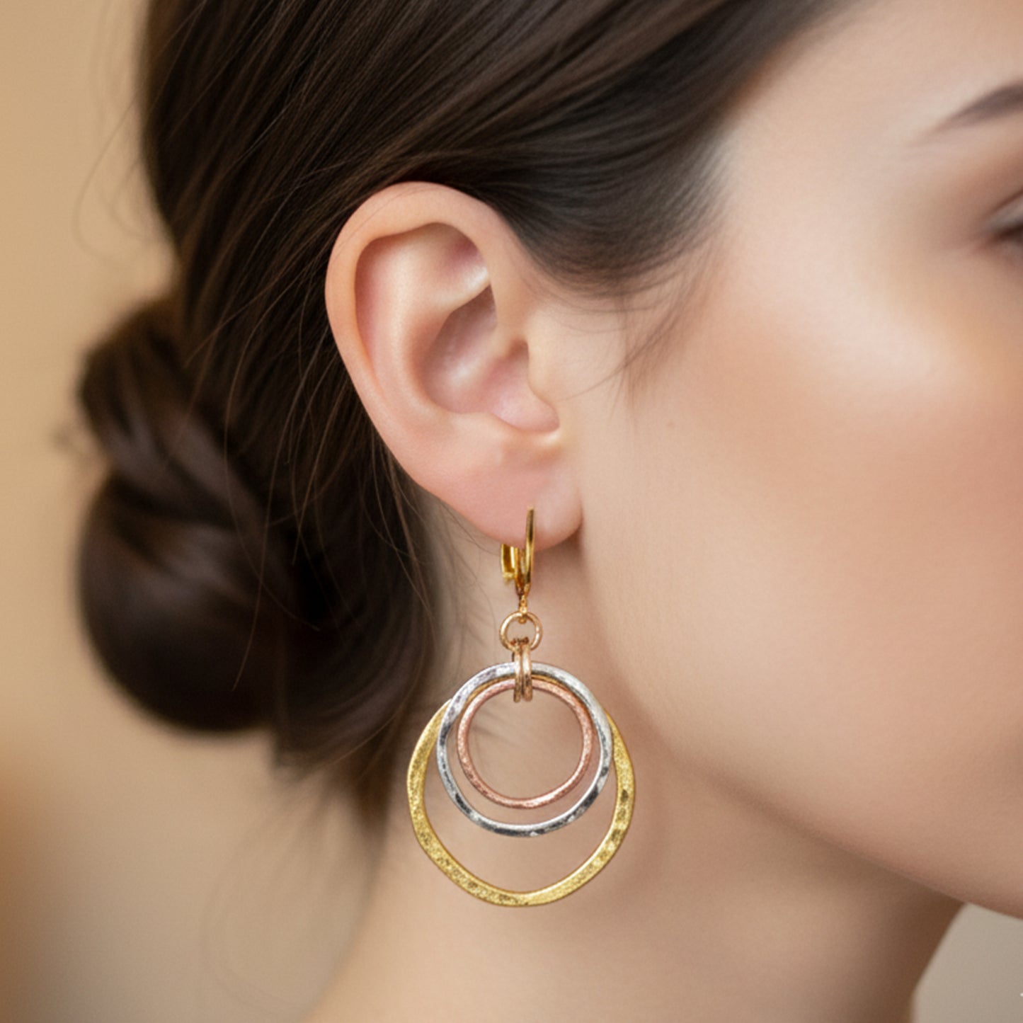 Tri-Tone Triple Circles Clip On Dangling Earrings