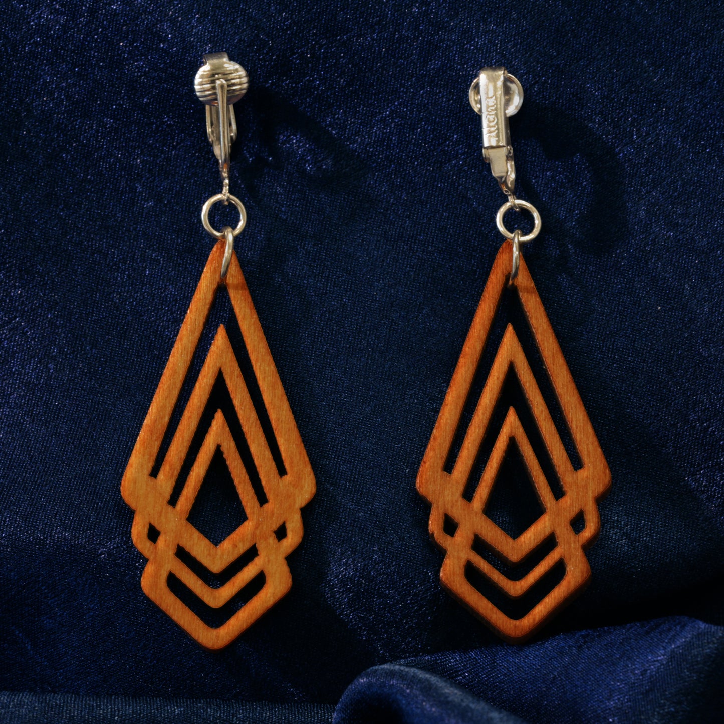 Silver Wooden Hollow Diamonds Clip On Dangling Earrings